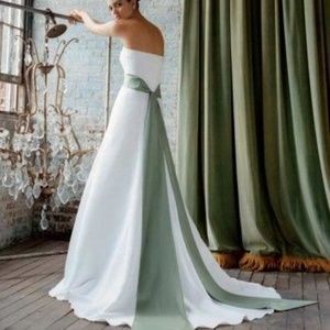 Wedding Dress David's Bridal Satin A-line 14